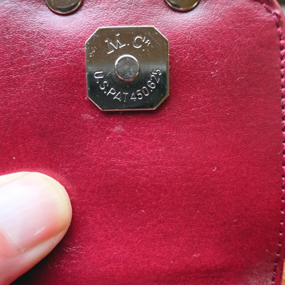 Chic Red Crocodile Pattern Mini Bag - image 6